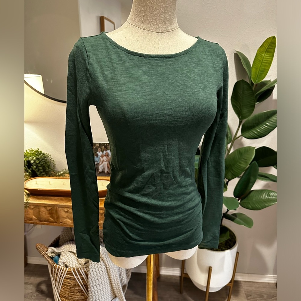 J.Crew Long Sleeved Artist Tee in Dark Green